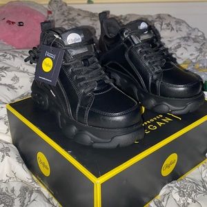 BLCK CLD CORIN SNEAKERS- BUFFALO LONDON